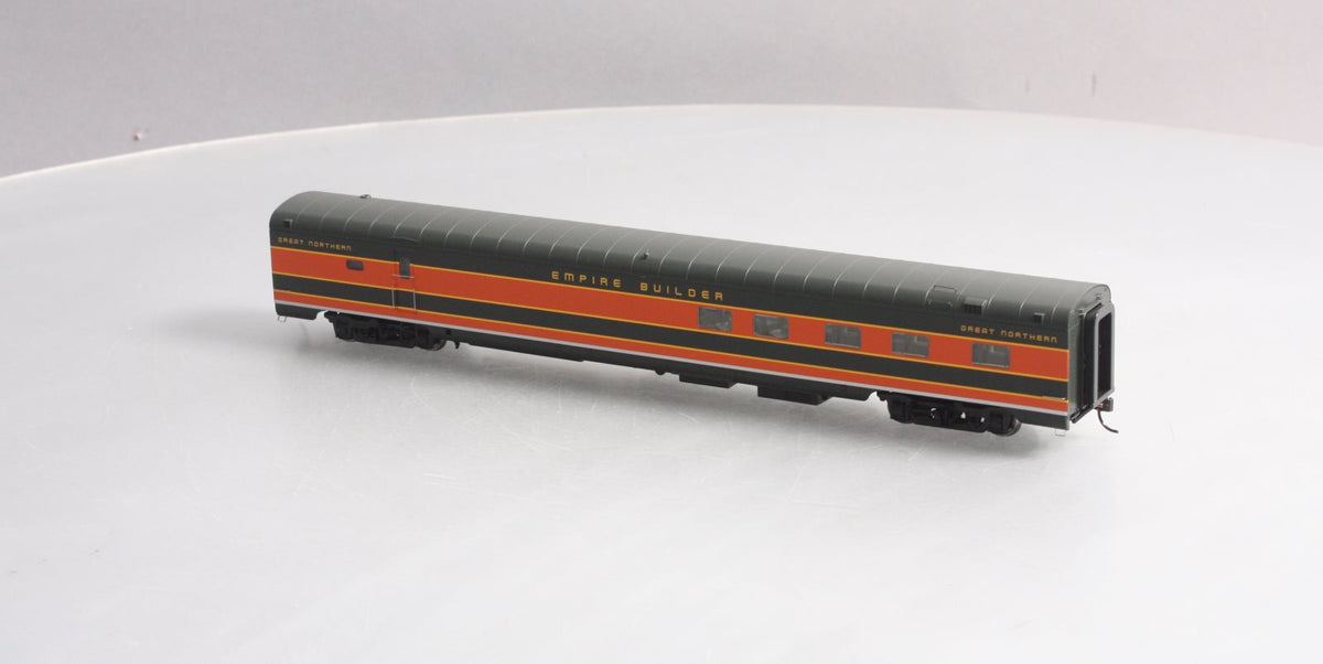 Walthers 920-9054 HO GN Empire Builder Ranch Coffee Shop Lounge Car