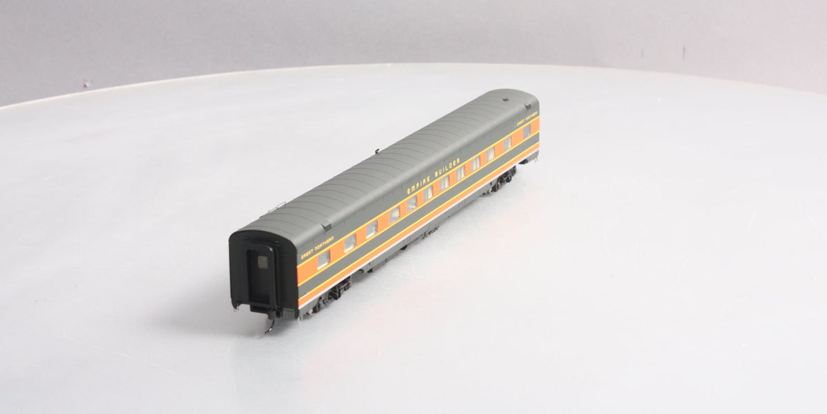 Walthers 920-9054 HO GN Empire Builder Ranch Coffee Shop Lounge Car