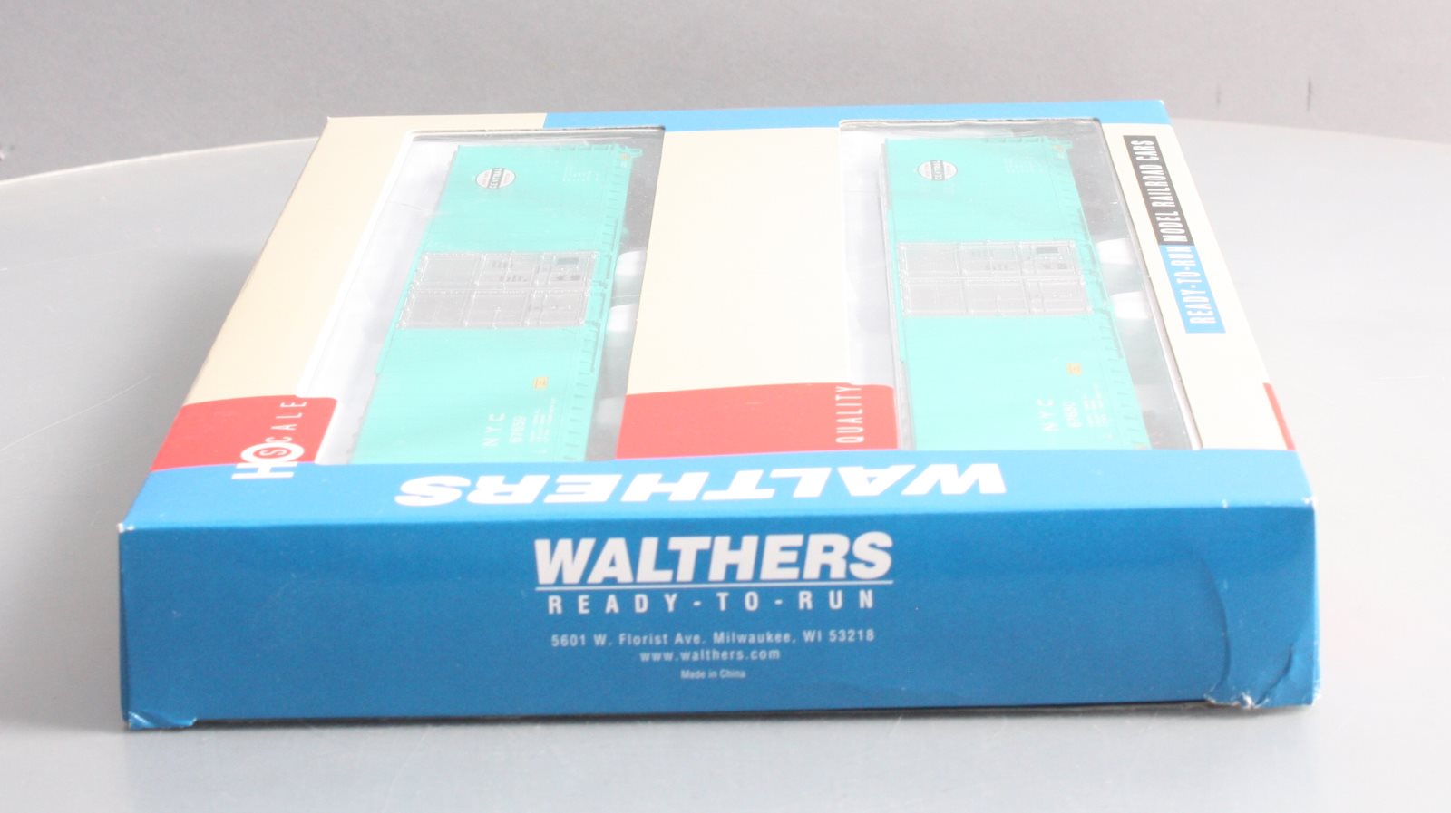 Walthers 932-23503 HO Scale New York Central Box Cars (Pack of 2) EX/Box