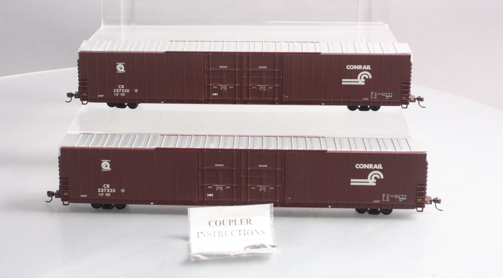 Walthers 932-23507 HO Scale Contrail Box Cars (Pack of 2) EX/Box