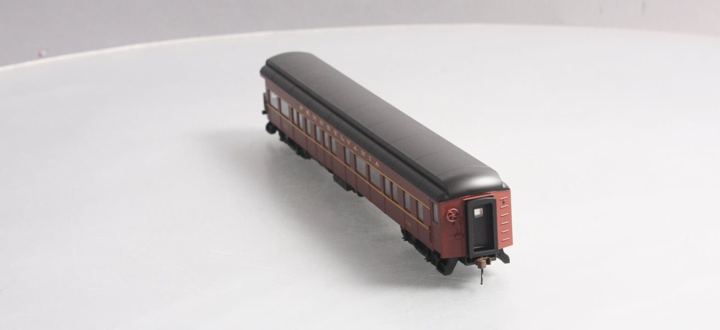 Bachmann 13802 HO Pennsylvania 72' Heavyweight Observation Car #130 LN/Box