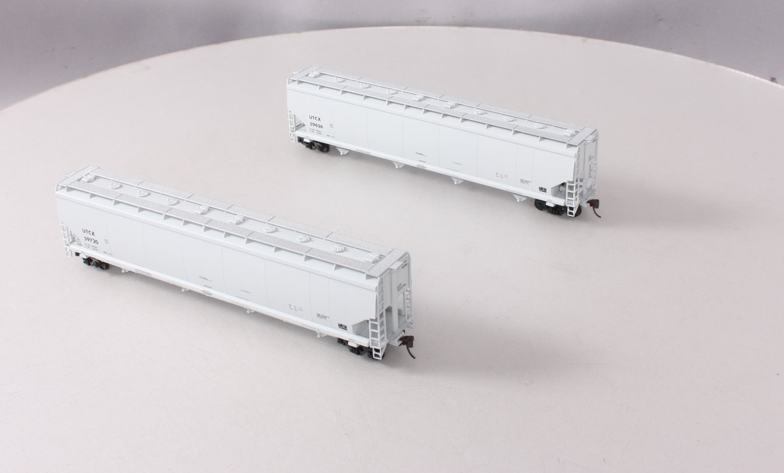 Walthers 932-27152 HO Scale UTCX National 6200 Plastic Hopper Car (Pack of 2) EX/Box