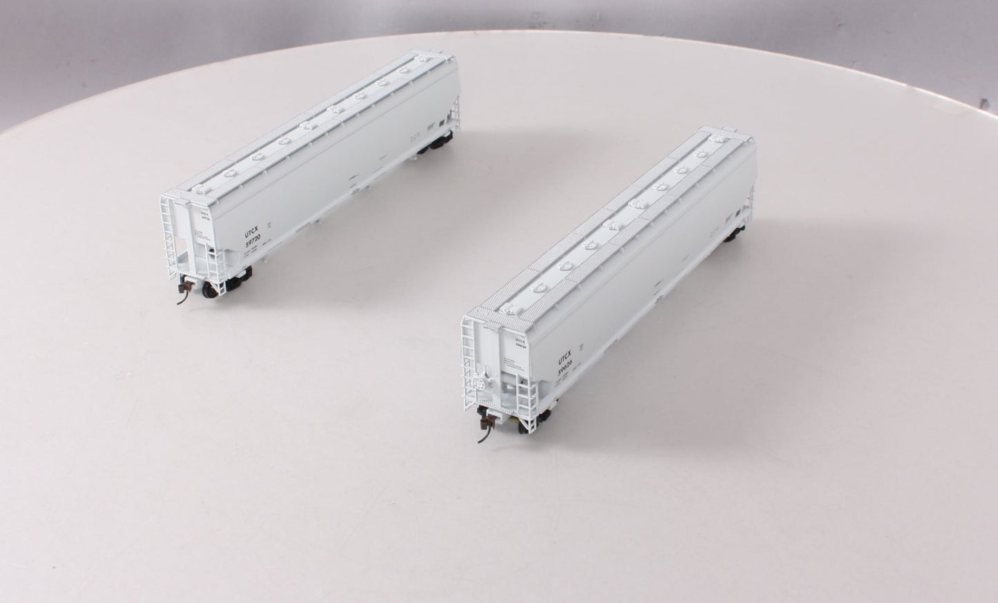Walthers 932-27152 HO Scale UTCX National 6200 Plastic Hopper Car (Pack of 2) EX/Box