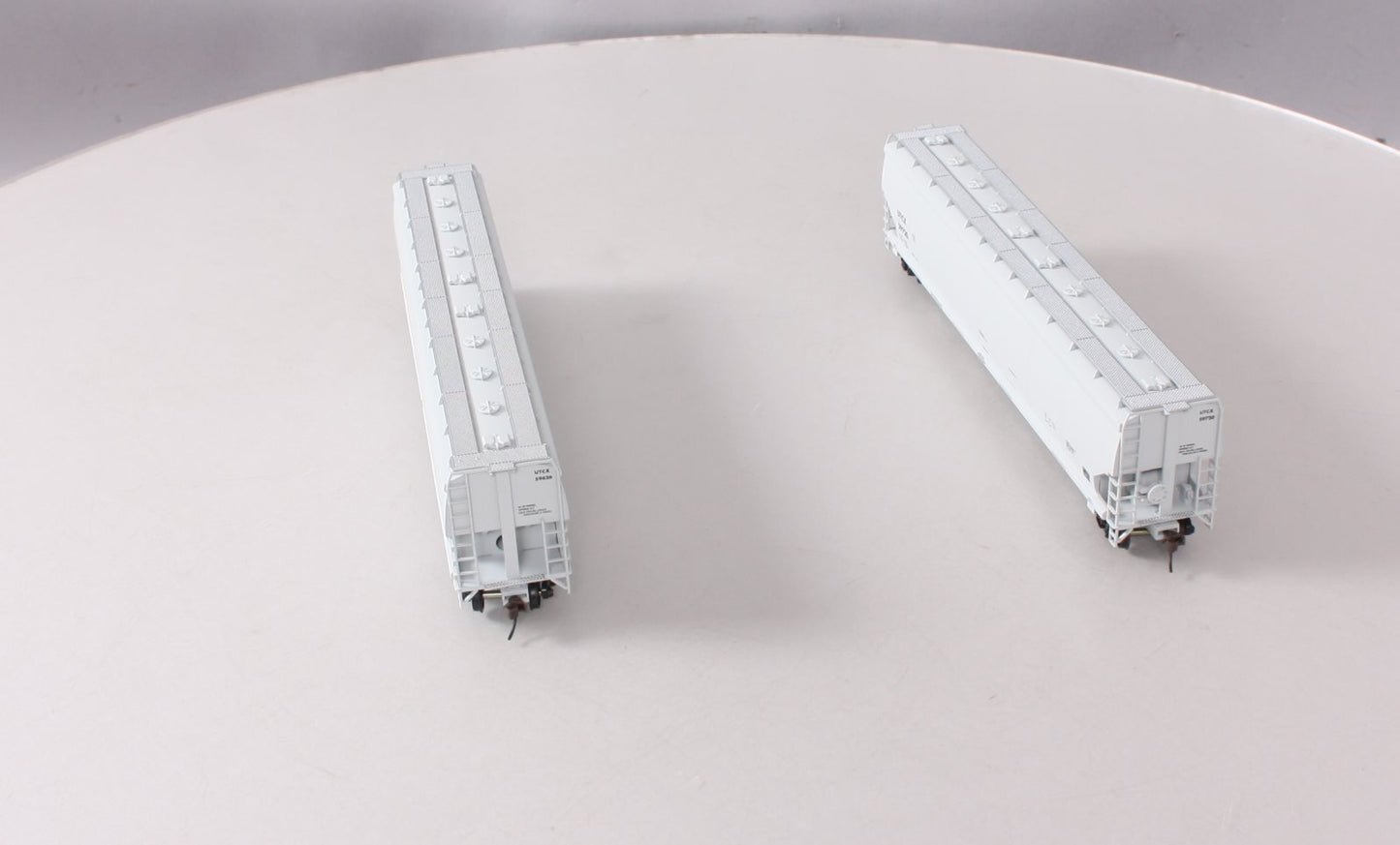 Walthers 932-27152 HO Scale UTCX National 6200 Plastic Hopper Car (Pack of 2) EX/Box