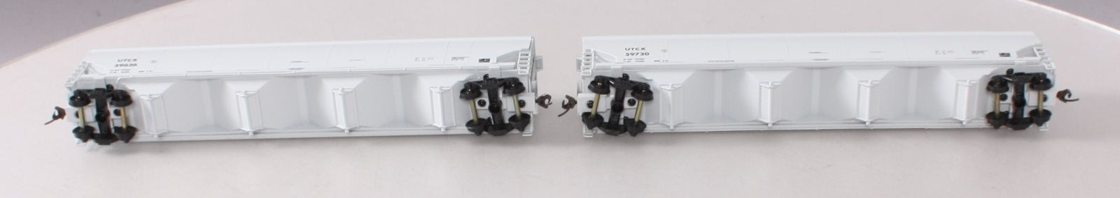 Walthers 932-27152 HO Scale UTCX National 6200 Plastic Hopper Car (Pack of 2) EX/Box