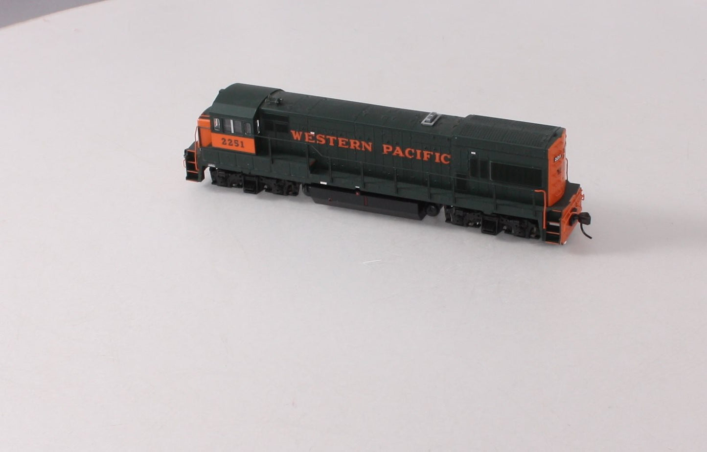 Atlas 8286 HO Scale Western Pacific GE U23B Diesel Locomotive # 2251