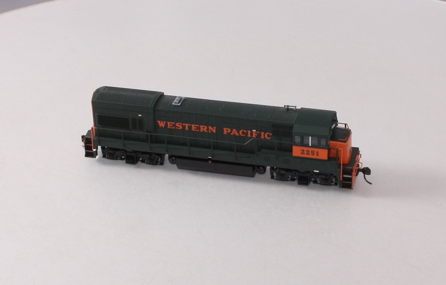 Atlas 8286 HO Scale Western Pacific GE U23B Diesel Locomotive # 2251