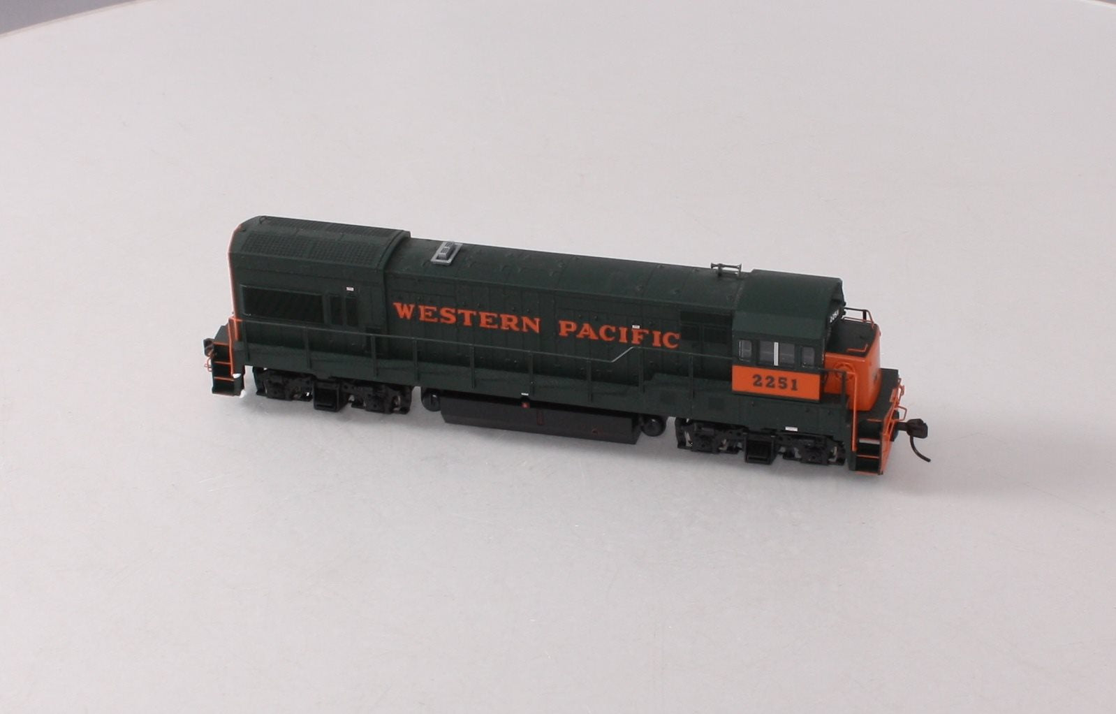 Atlas 8286 HO Scale Western Pacific GE U23B Diesel Locomotive # 2251