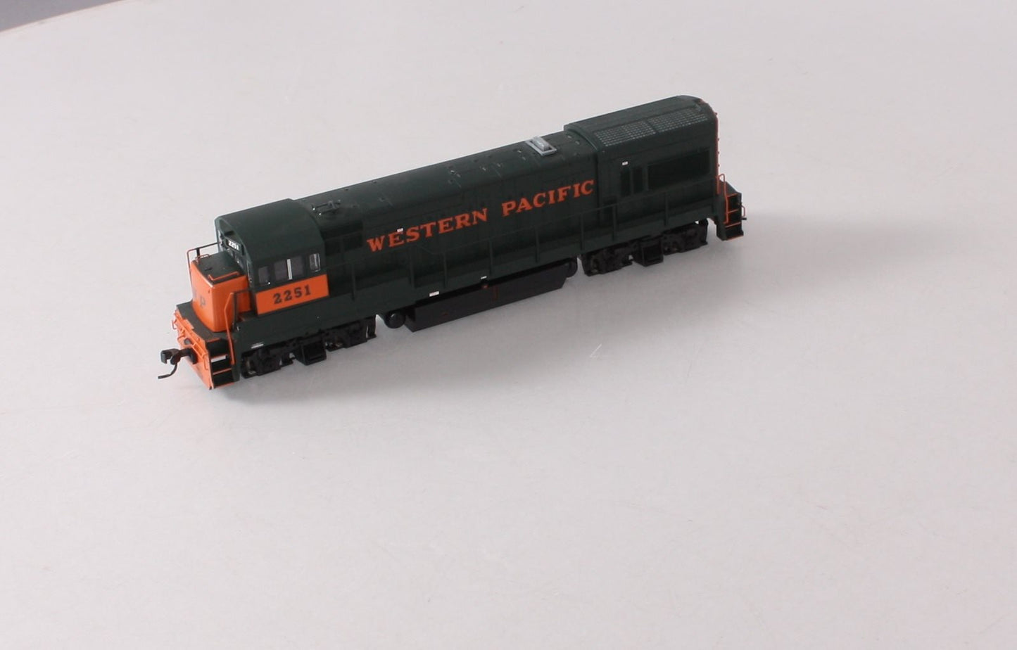 Atlas 8286 HO Scale Western Pacific GE U23B Diesel Locomotive # 2251