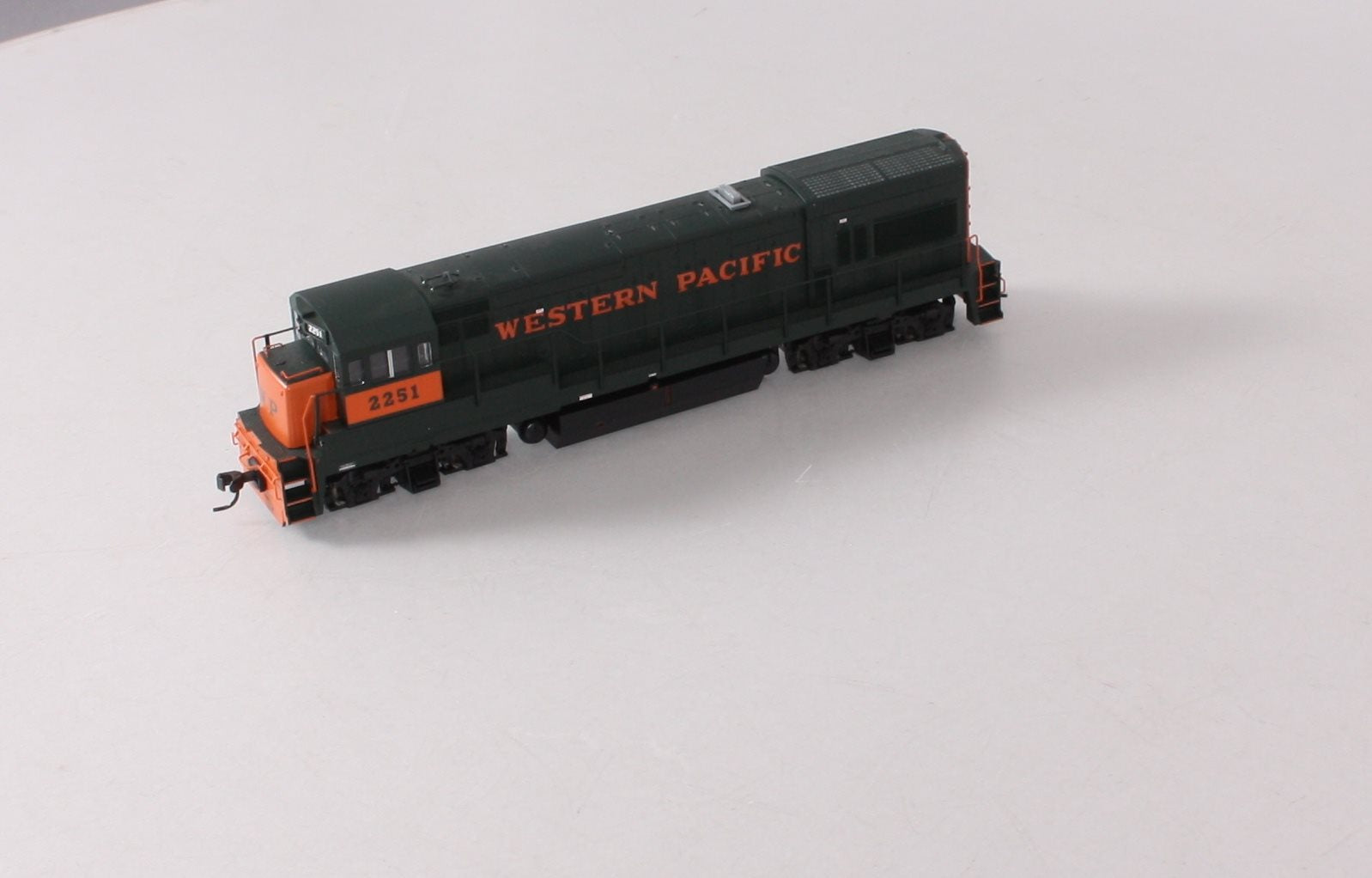 Atlas 8286 HO Scale Western Pacific GE U23B Diesel Locomotive # 2251