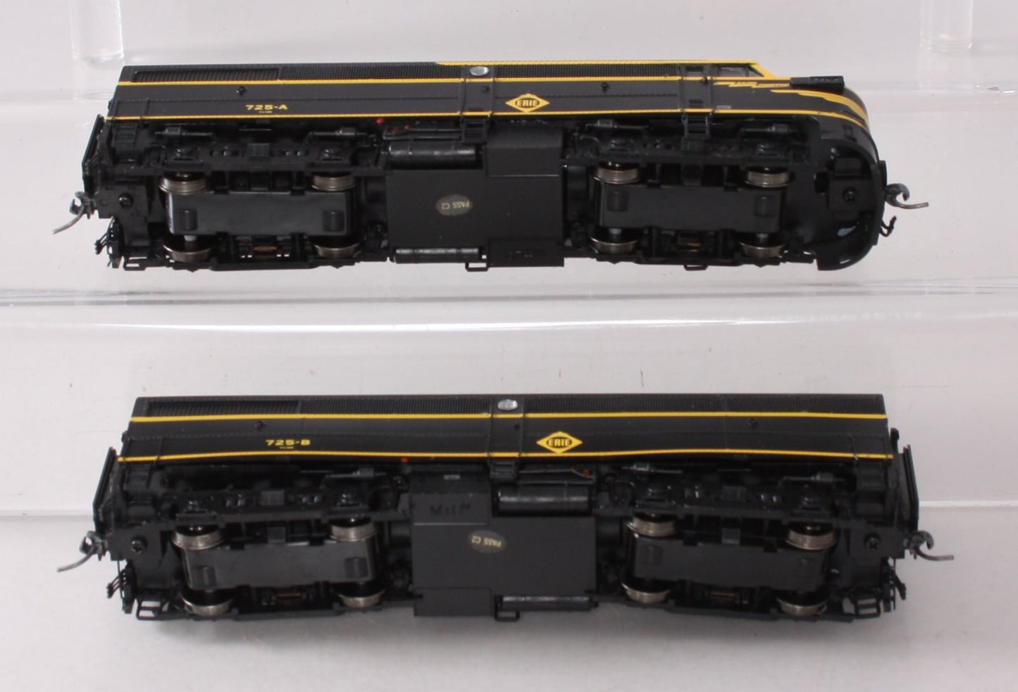 MTH 80-2212-1 HO Erie ALCO FA-1 A/B Diesel Locomotive Proto-Sound 3.0 #725A