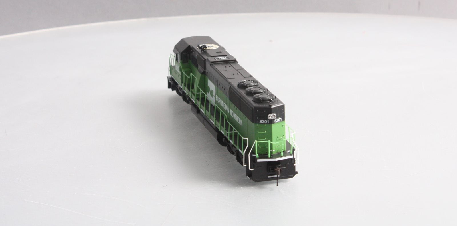 Athearn 91665 HO Scale Burlington Northern SD-60 Diesel Locomotive #8301 NIB