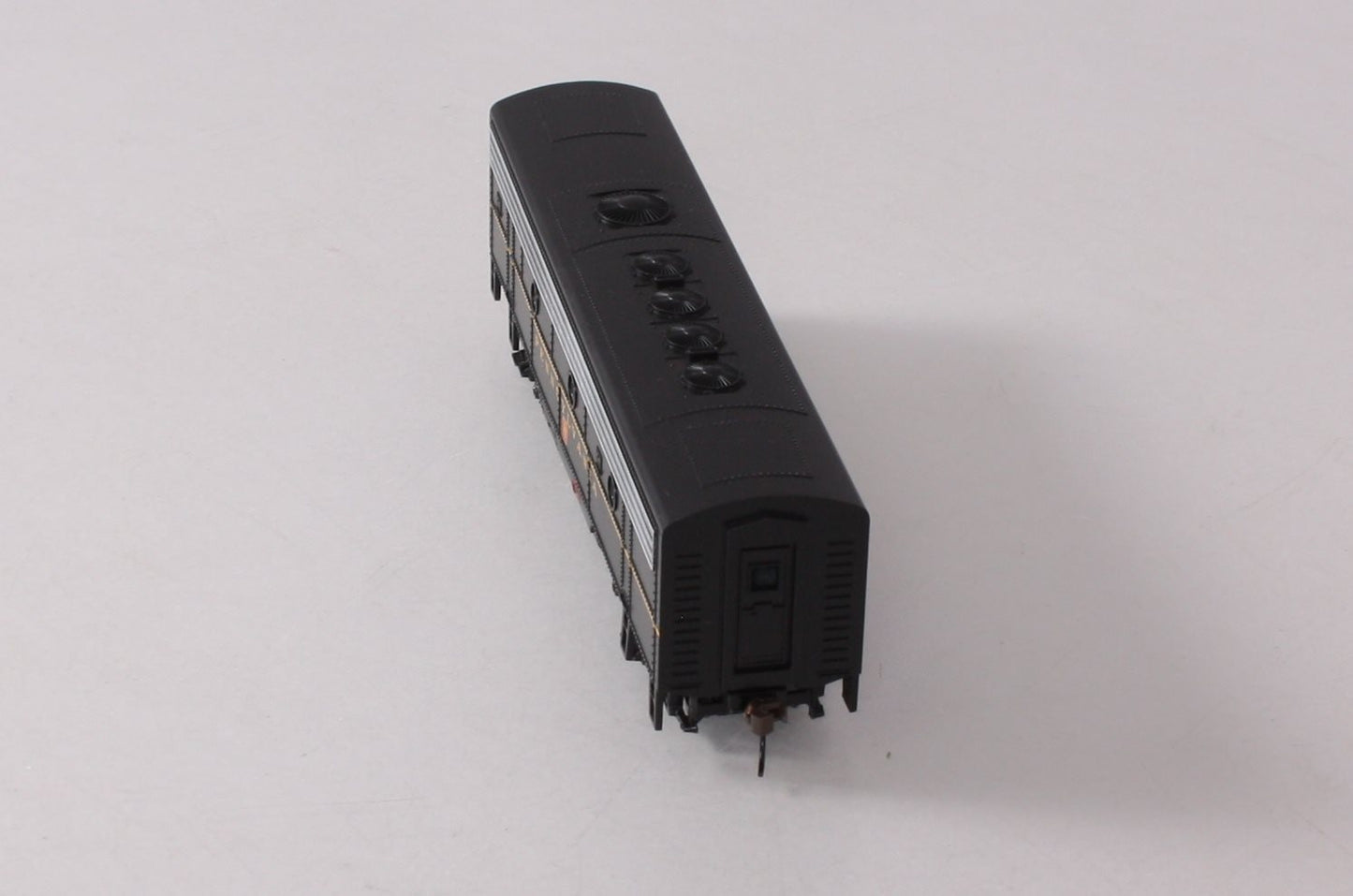 Bachmann 64405 HO Pennsylvania F7B Diesel Locomotive w/DCC
