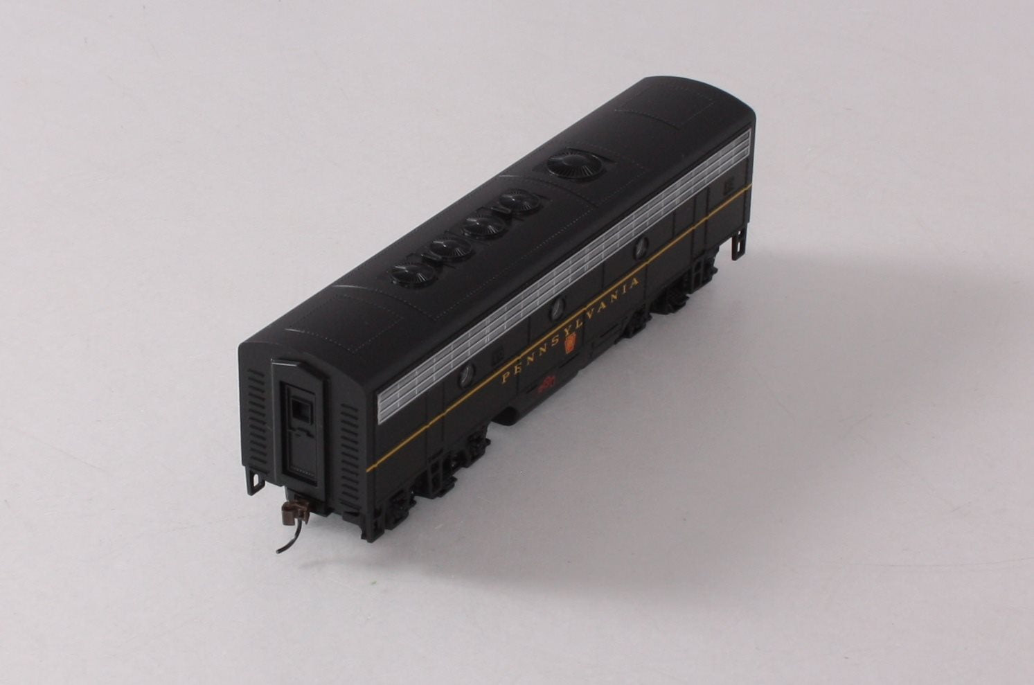 Bachmann 64405 HO Pennsylvania F7B Diesel Locomotive w/DCC