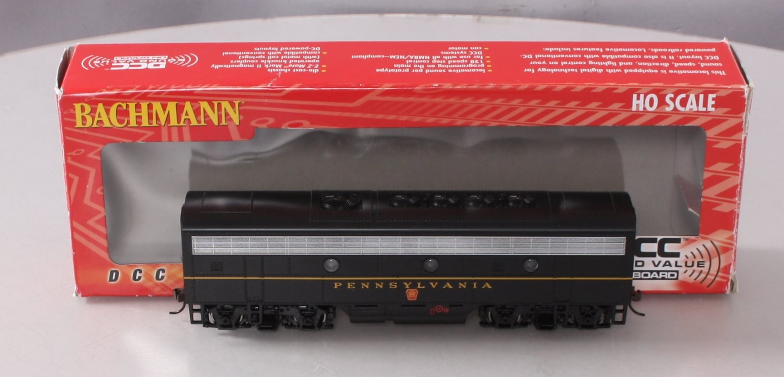 Bachmann 64405 HO Pennsylvania F7B Diesel Locomotive w/DCC