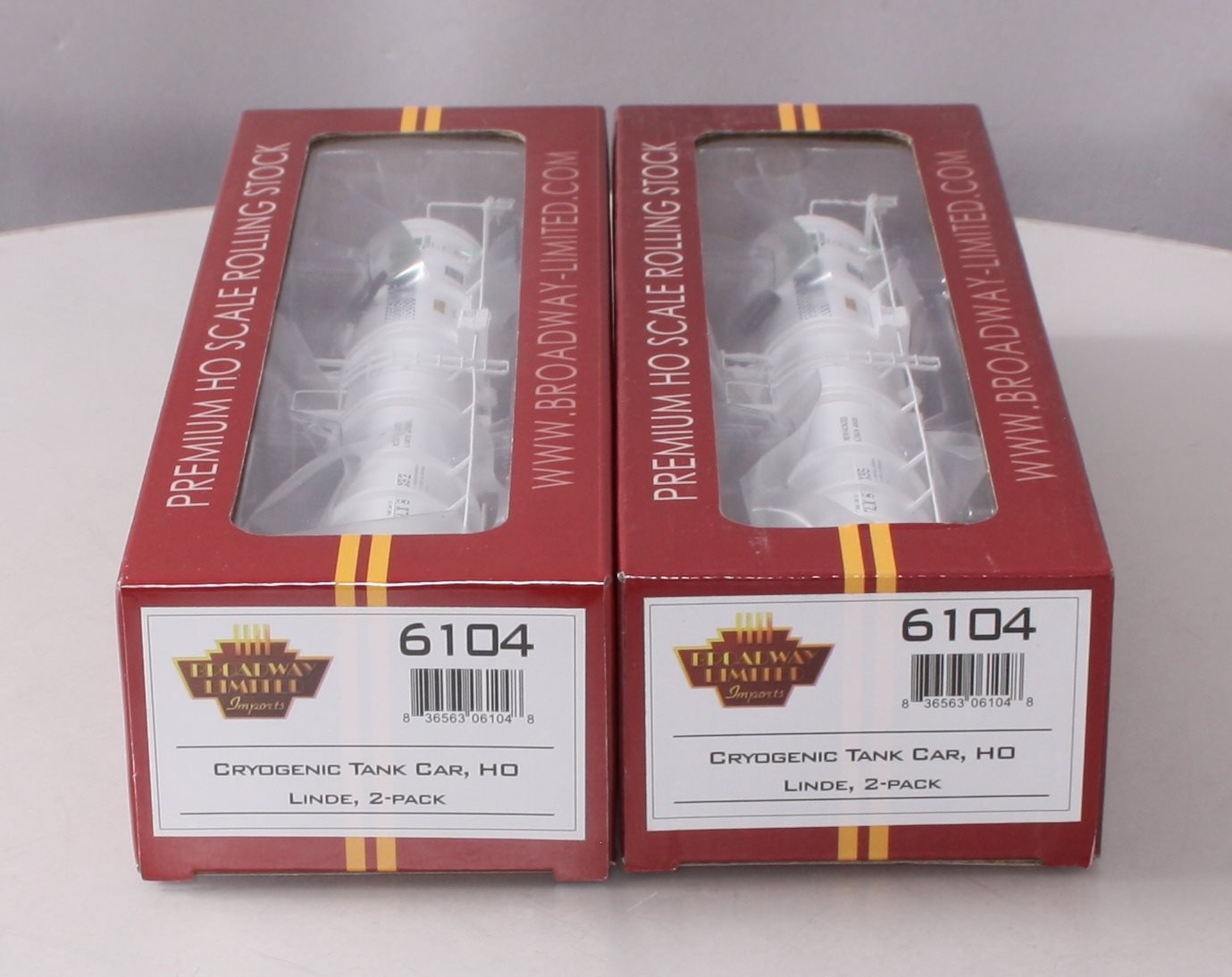 Broadway Limited 6104 HO Linde High-Capacity Cryogenic Tank Car (Pack of 2) LN/Box