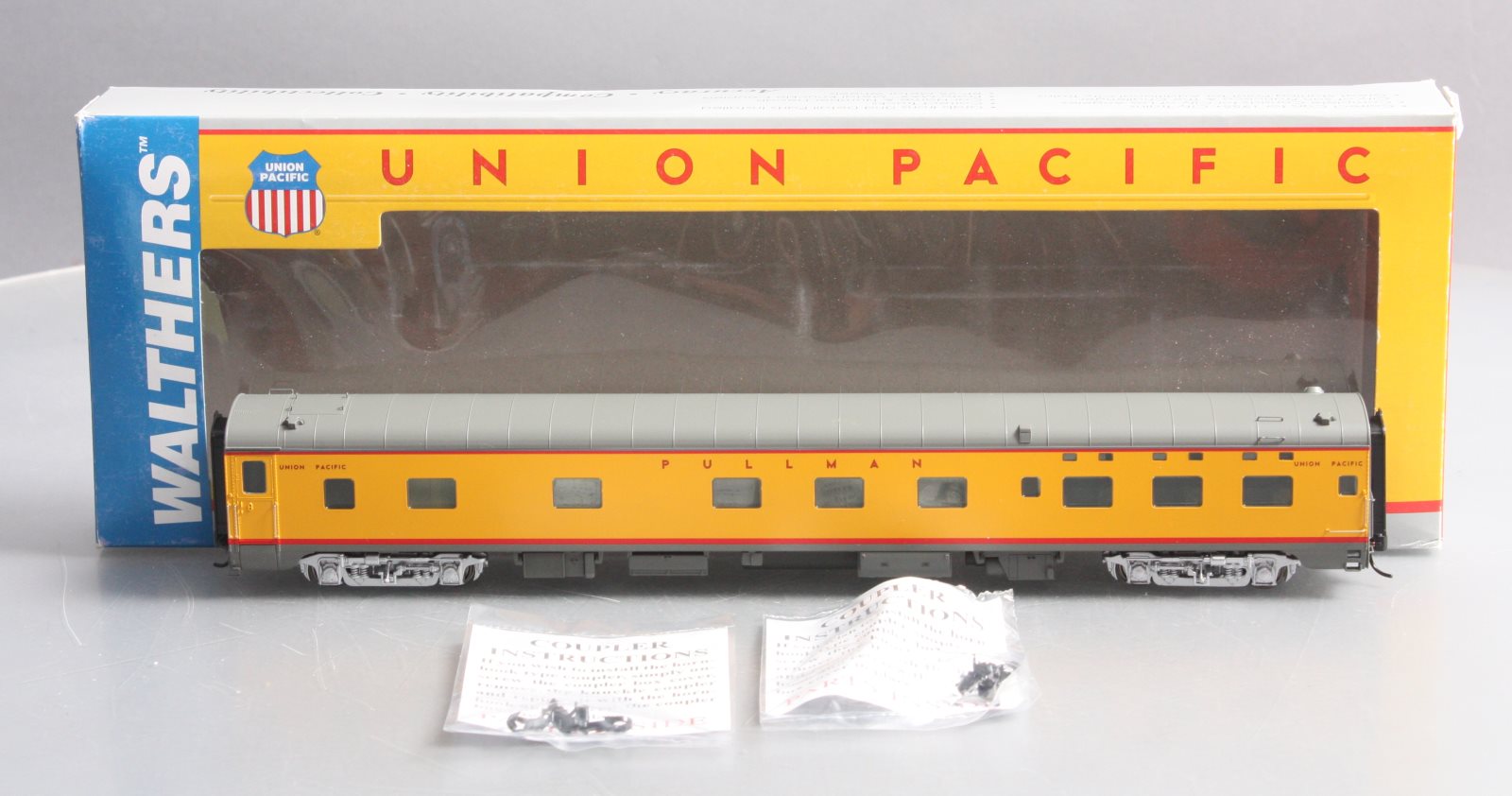 Walthers 932-9620 HO Scale Union Pacific PS 6-6-4 Sleeper LN/Box