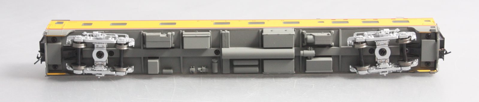 Walthers 932-9620 HO Scale Union Pacific PS 6-6-4 Sleeper LN/Box