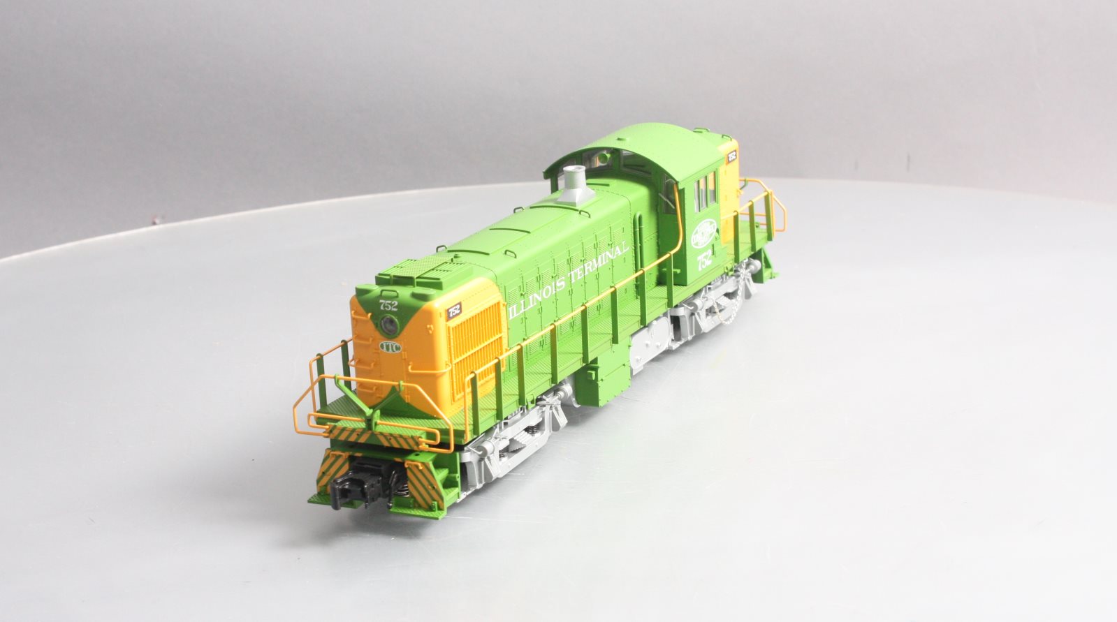 Atlas 6964-1 O Gauge Illinois Terminal RS1 Diesel Locomotive #752 - 3 Rail