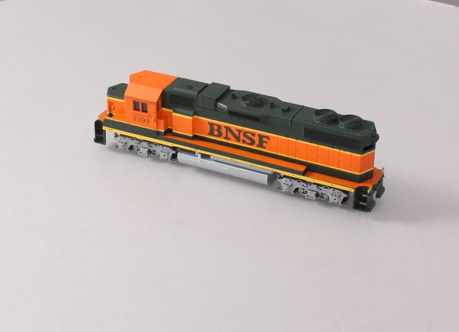Athearn 4669 HO Scale BNSF GP38-2 Dummy Diesel Locomotive #2099