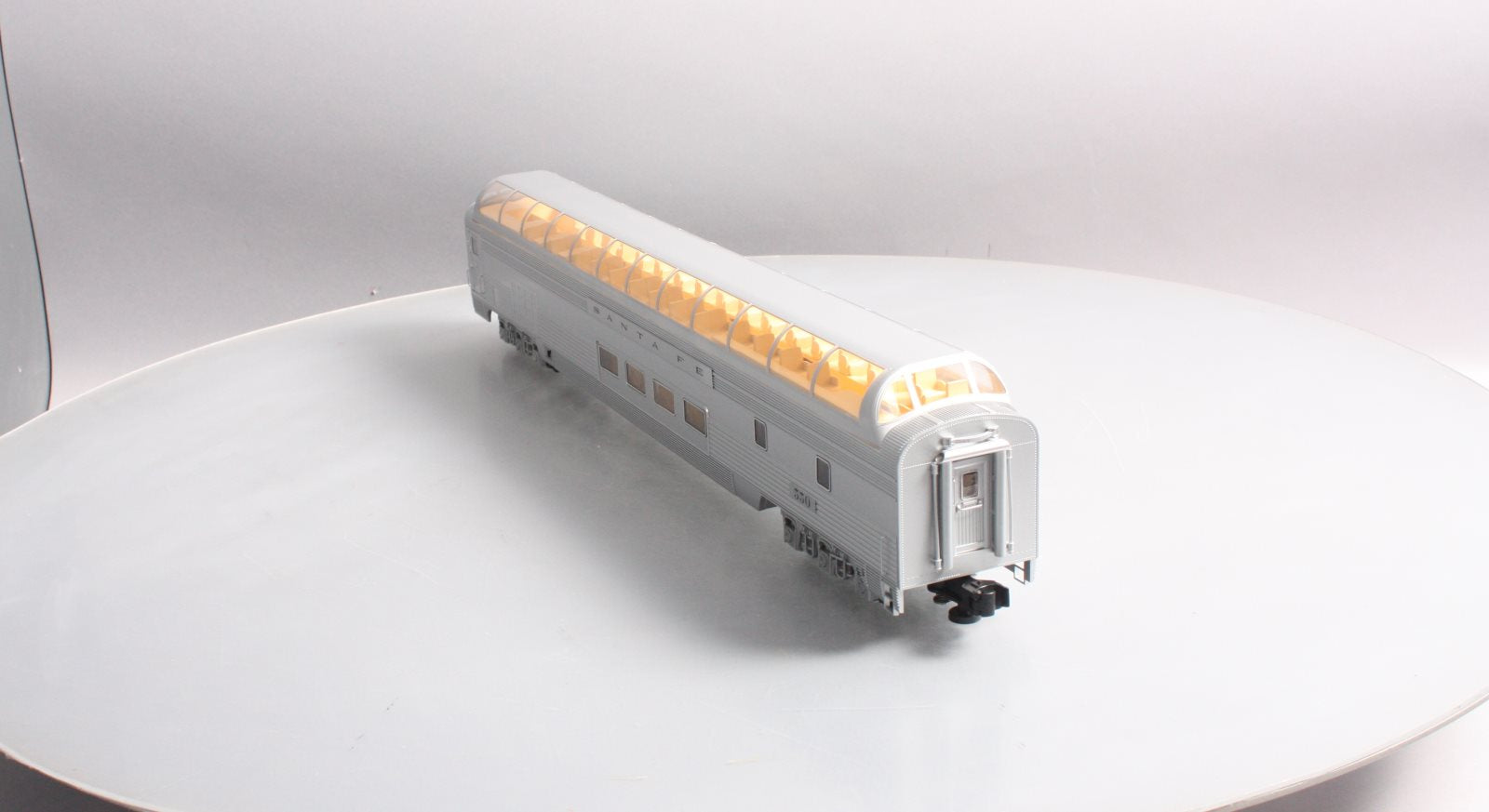 Lionel 1927030 O Gauge Santa Fe 21 Stationsounds Diner Dome #550