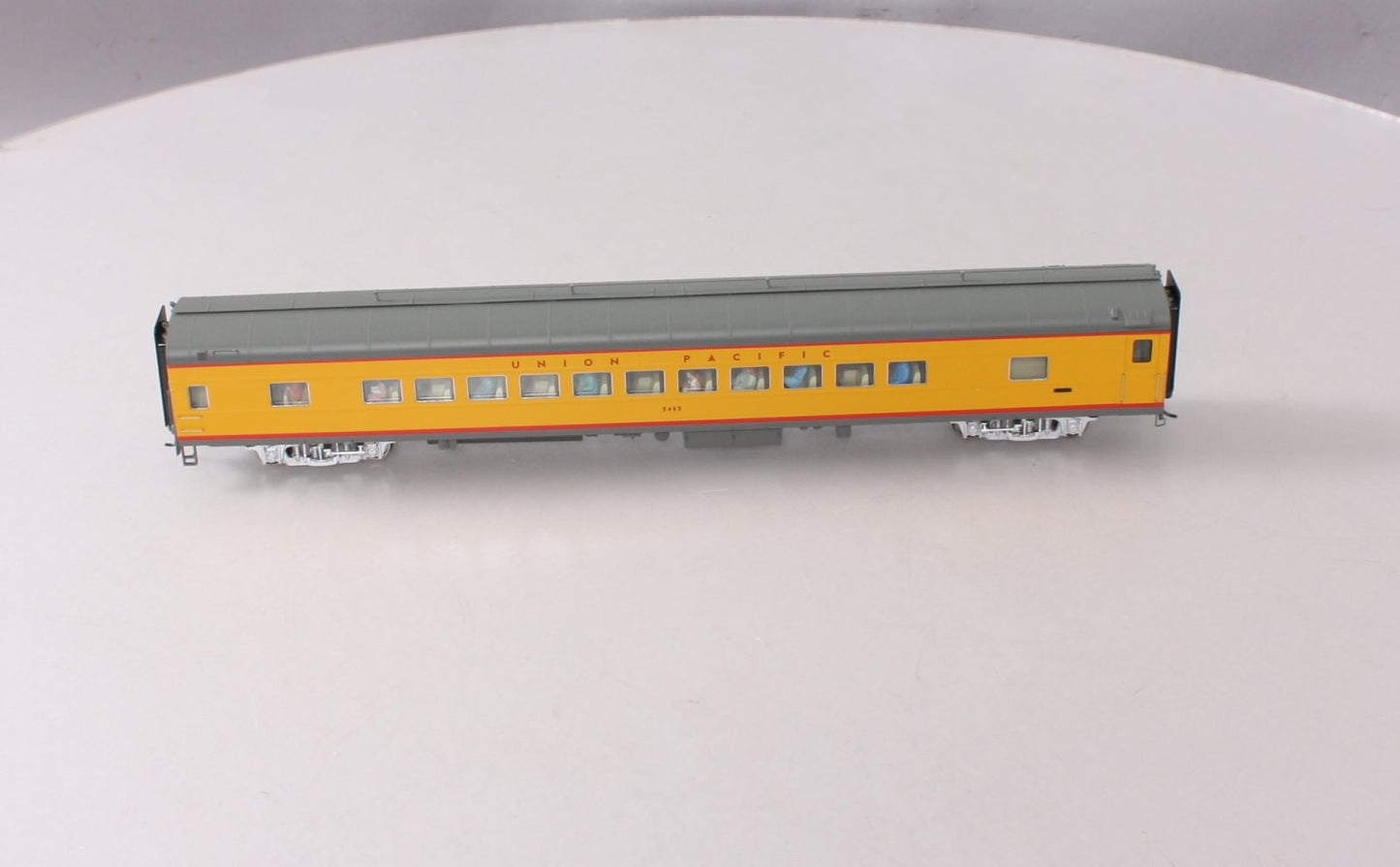 Walthers 920-9552 HO Union Pacific 85' ACF 44-Seat Coach #5463