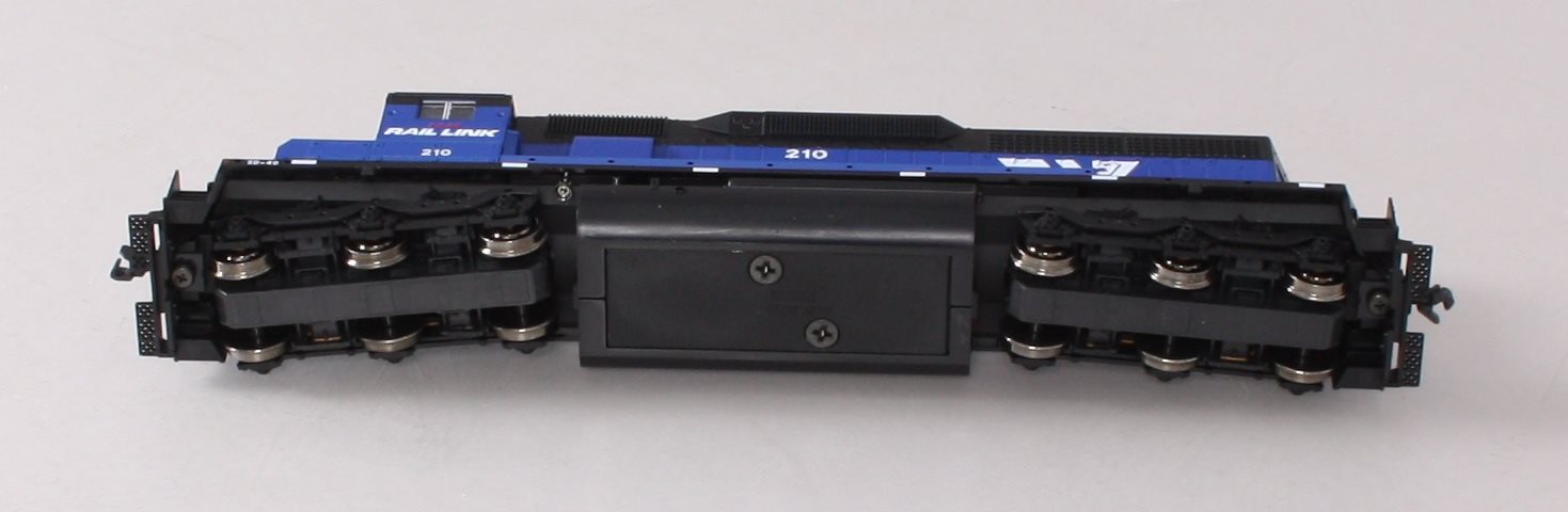 Kato 37-6326 HO I&M Rail Link SD40 Diesel Locomotive #210