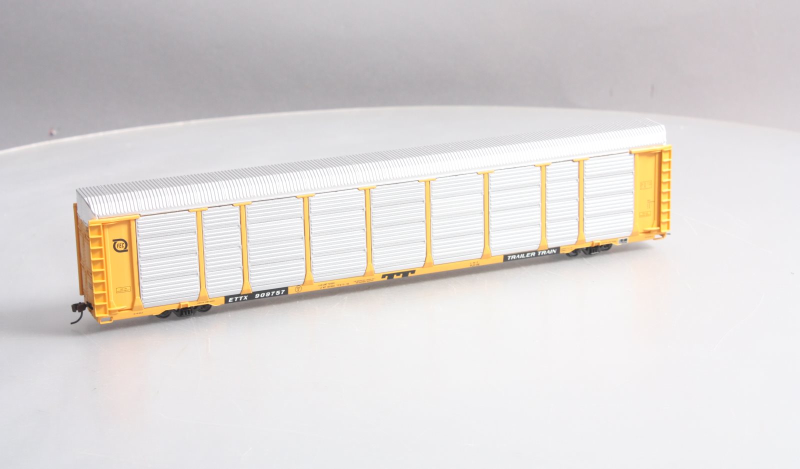 Walthers 932-4870 HO FEC Thrall 89' Tri-Level Auto Carrier #909757 LN/Box