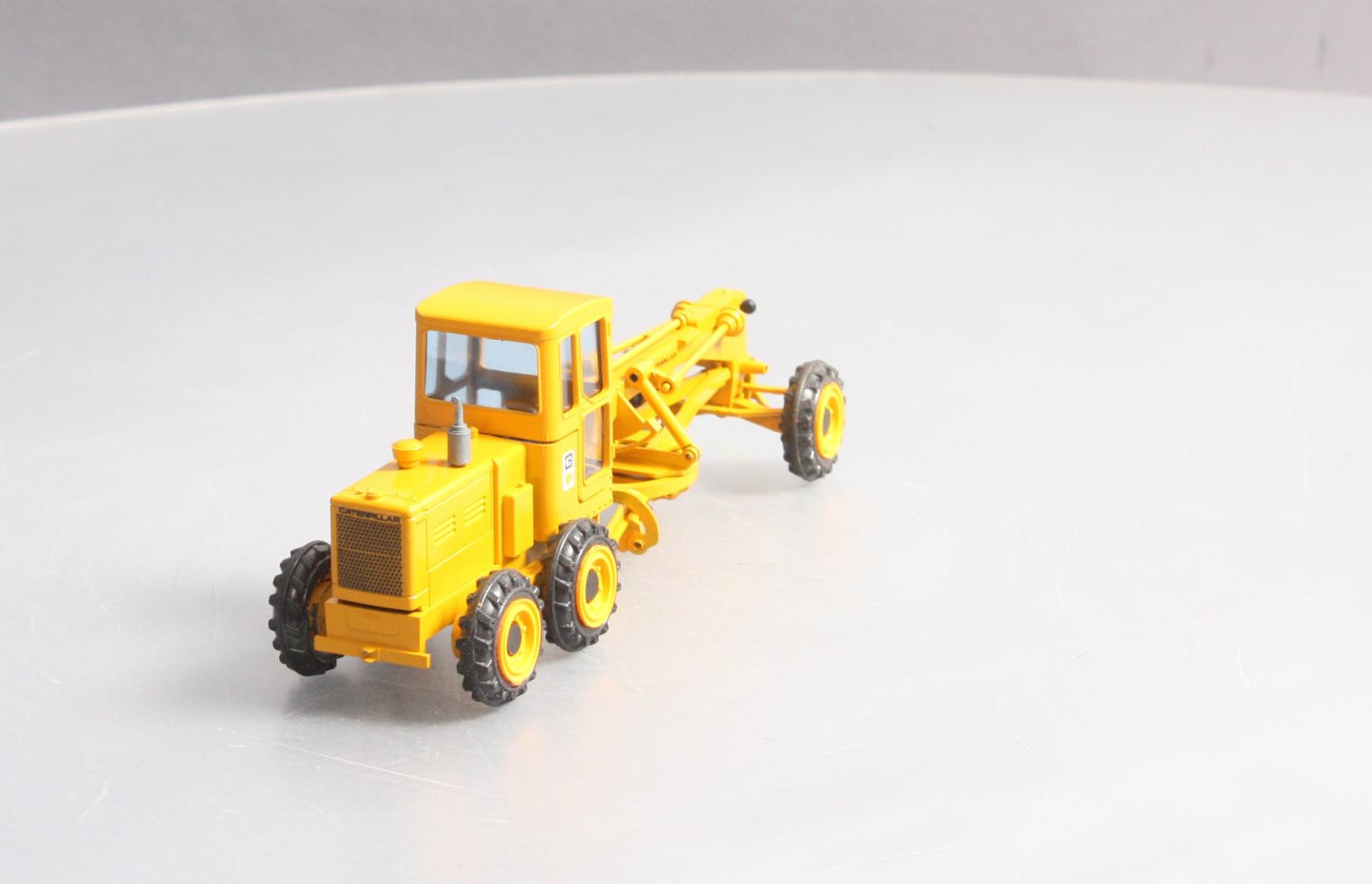 Gescha 286 1:50 Scale Caterpillar 12F Motor Grader