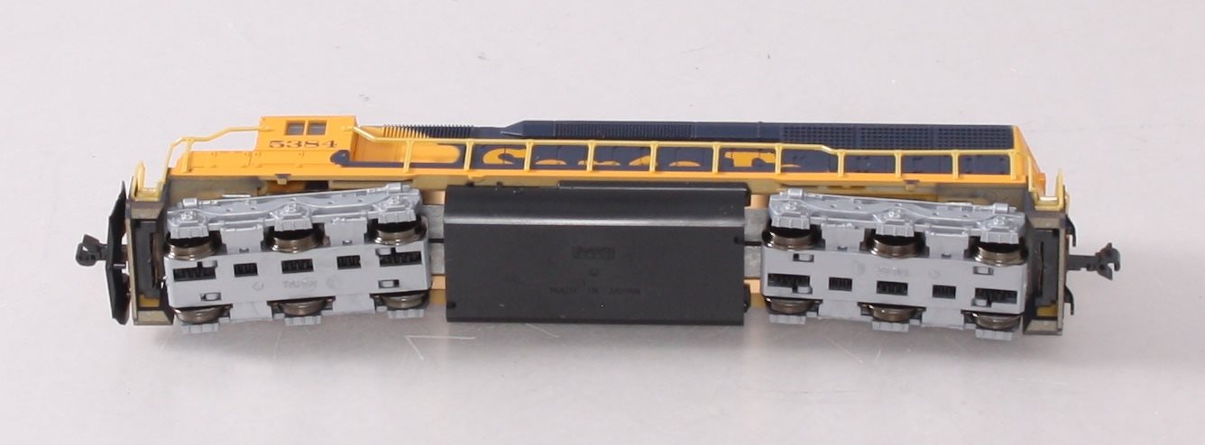 Kato 176-3128 N Atchison Topeka Santa Fe SD45 Diesel Locomotive #5384