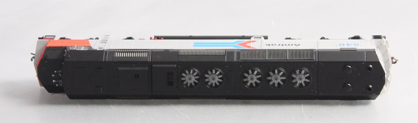 Athearn G63921 HO Amtrak SDP40F Diesel Locomotive #540