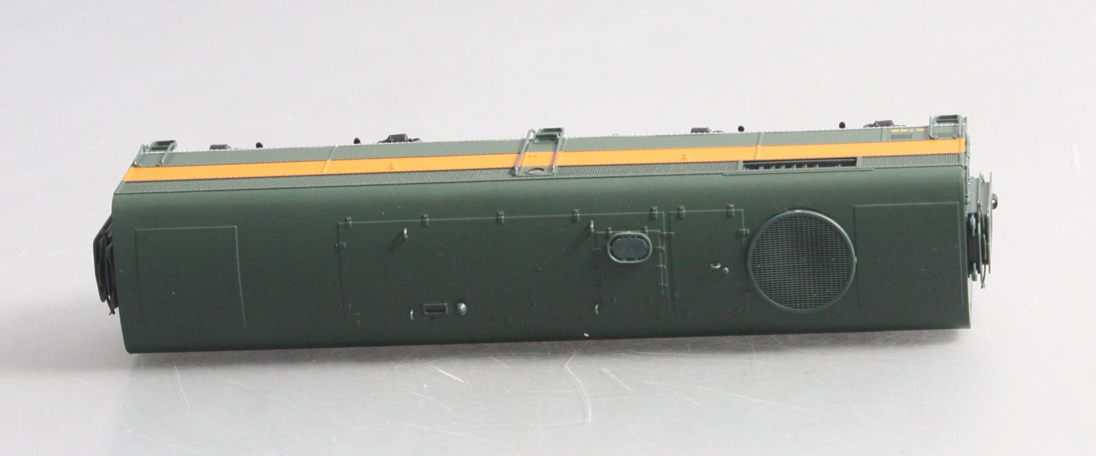 Proto 2000 8361 HO Scale Great Northern Unpowered FB2 B-Unit  #278B