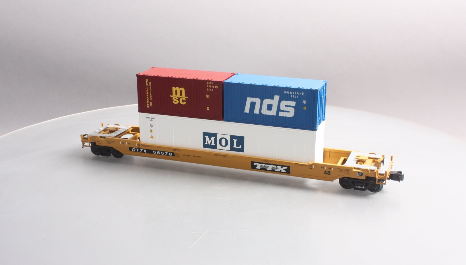 MTH 20-95232 O TTX Husky Stack Car w/2 20' Containers and a 40' Container