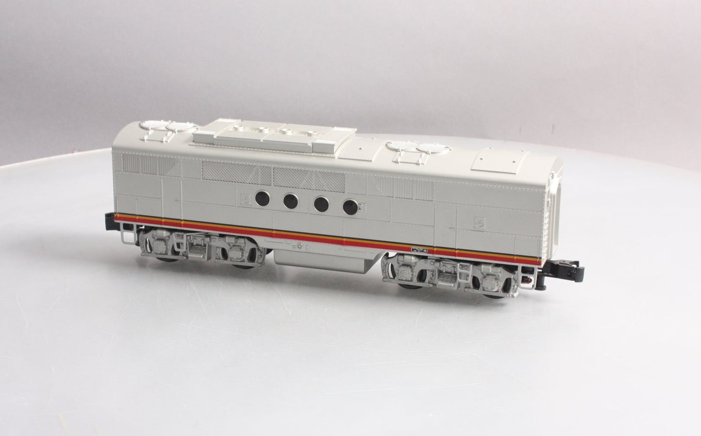 Lionel 6-82302 O Gauge Santa Fe FT Powered Diesel B-Unit with LionChief Plus LN/Box