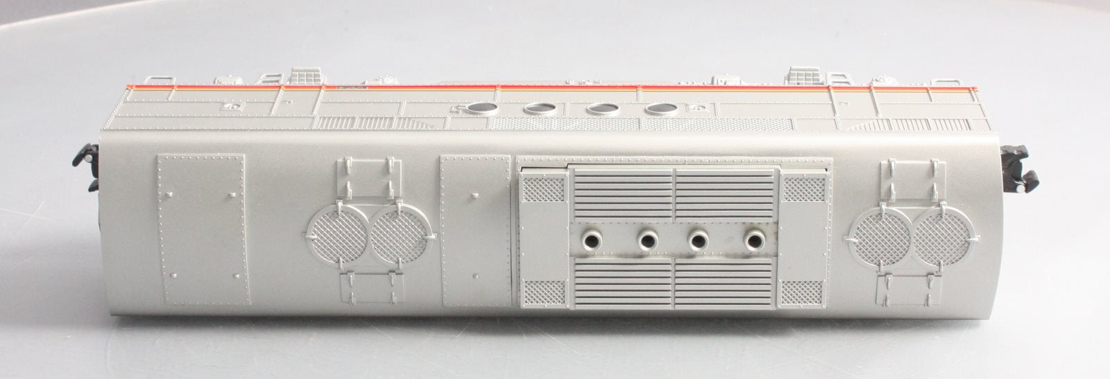 Lionel 6-82302 O Gauge Santa Fe FT Powered Diesel B-Unit with LionChief Plus LN/Box