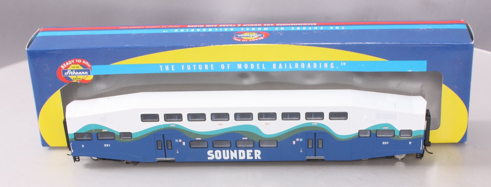 Athearn 2563 HO Scale Sounder Bombardier Passenger Car # 231 LN/Box