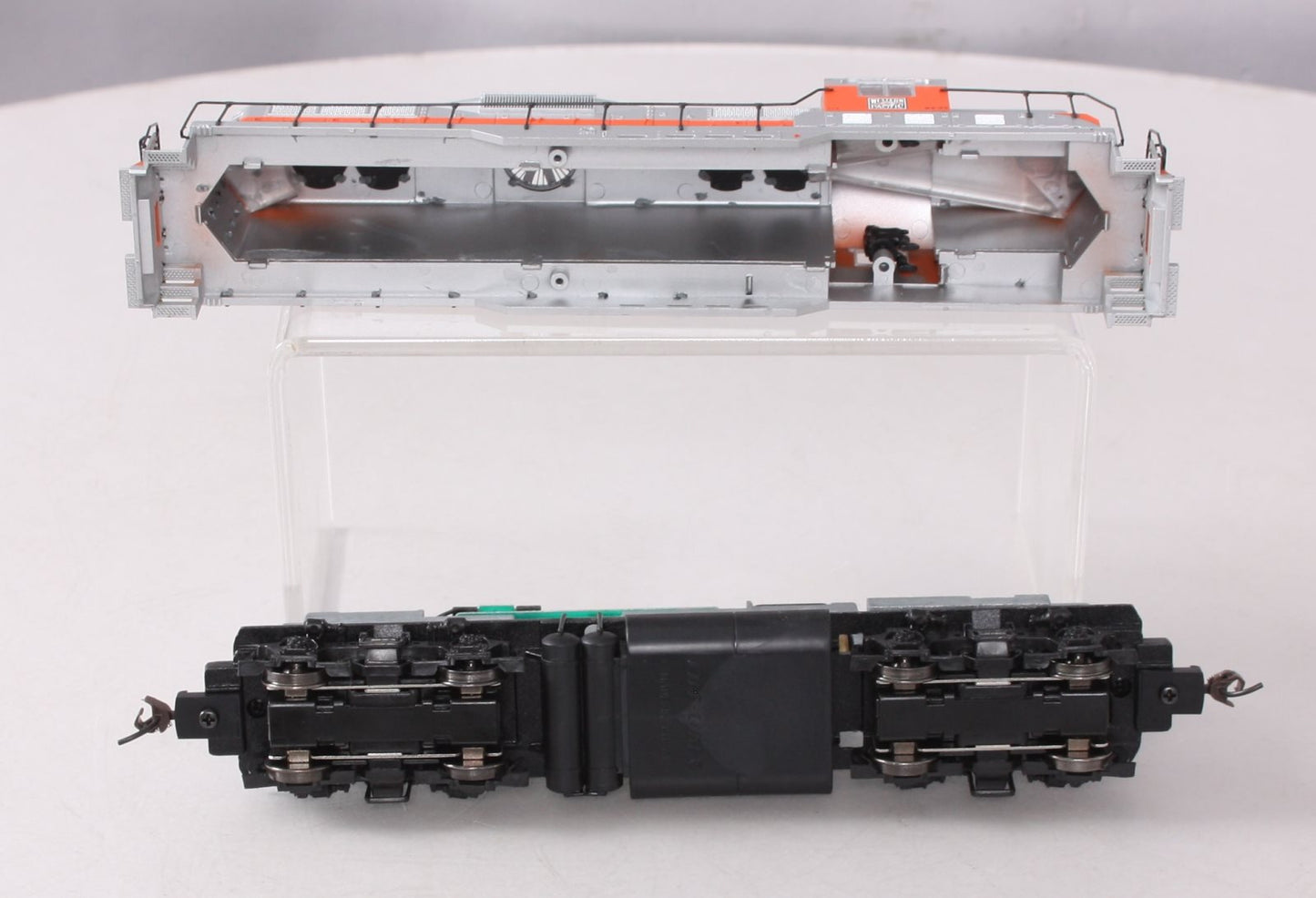 Proto 2000 23014 HO Scale Western Pacific GP7 Phase II Diesel Locomotive #713 LN/Box
