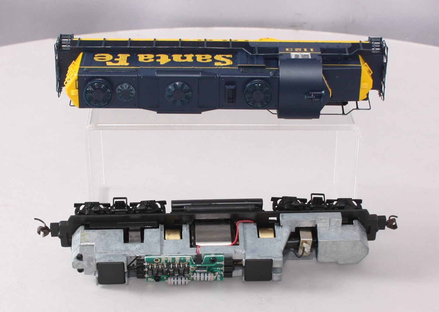 Proto 2000 8005 HO Scale ATSF GP20 Diesel Locomotive #1123 - DC LN/Box