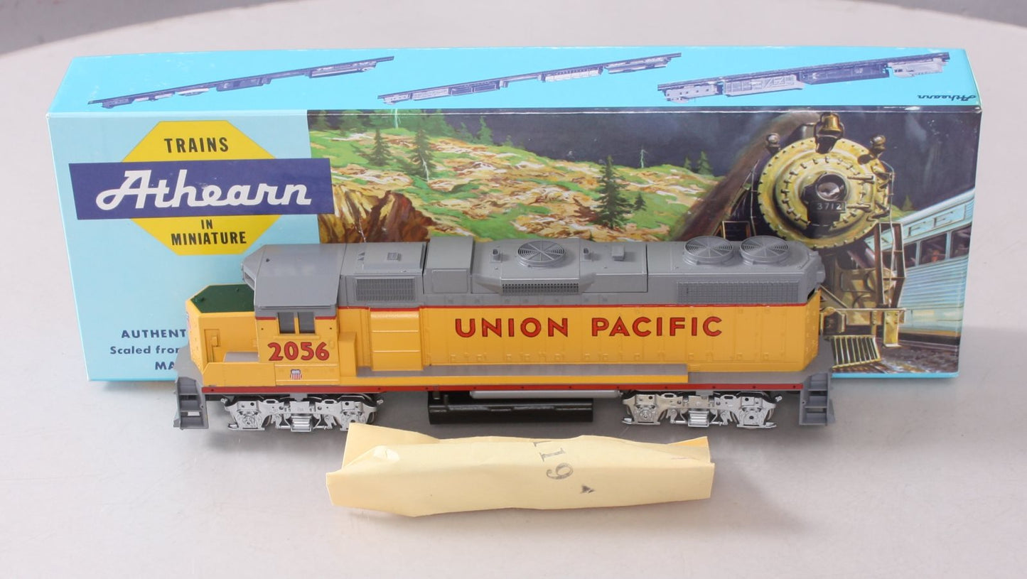 Athearn 4611 HO Scale Union Pacific GP-38 Powered Diesel Locomotive #2056 LN/Box