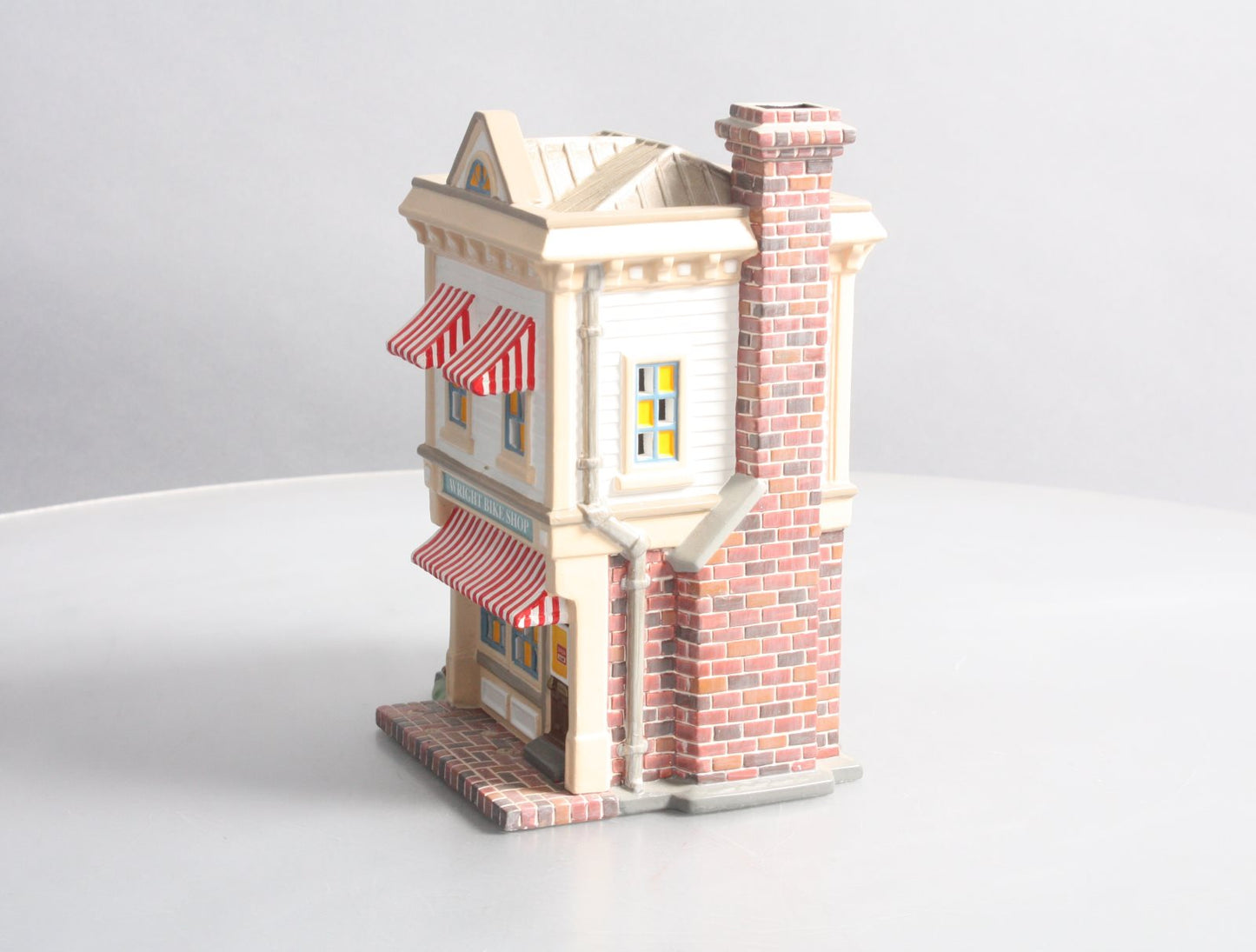 Department 56 56.55314 Snow Village "Wright Bike Shop" Ceramic Building Gift Set LN/Box