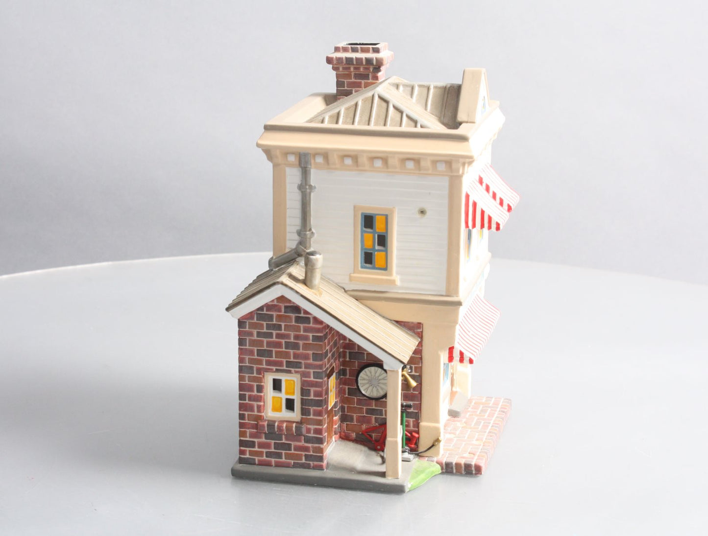 Department 56 56.55314 Snow Village "Wright Bike Shop" Ceramic Building Gift Set LN/Box