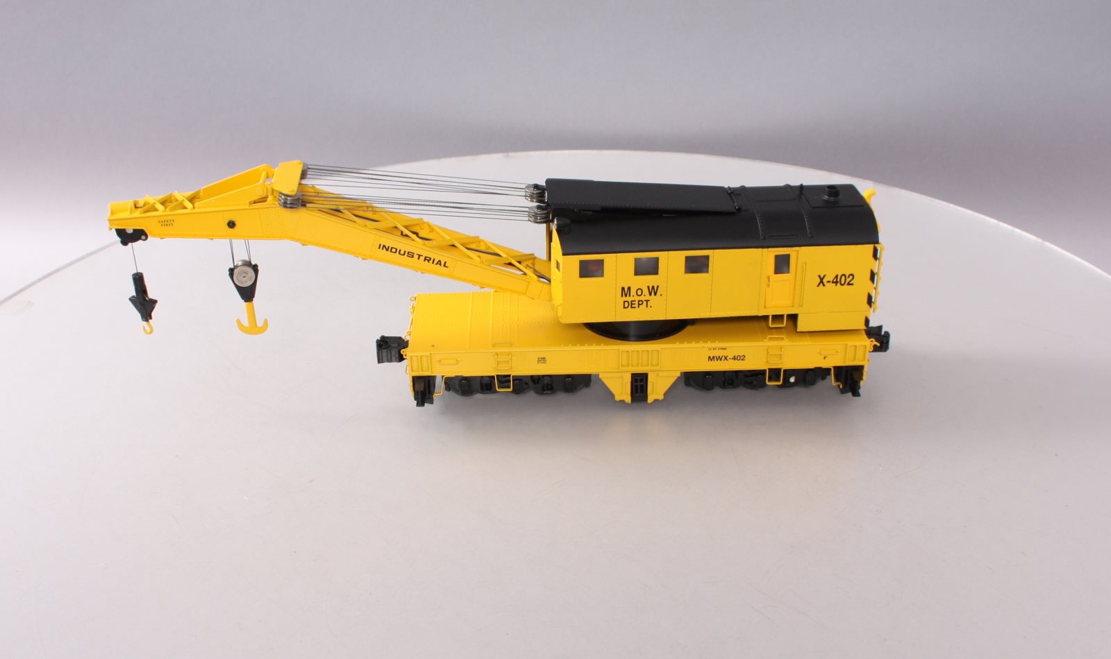 Lionel 6-81885 O Maintenance of Way Legacy Command Control Scale Crane Car