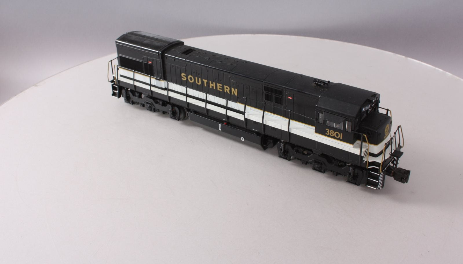 Lionel 6-38423 Southern U30C Diesel Locomotive #3801