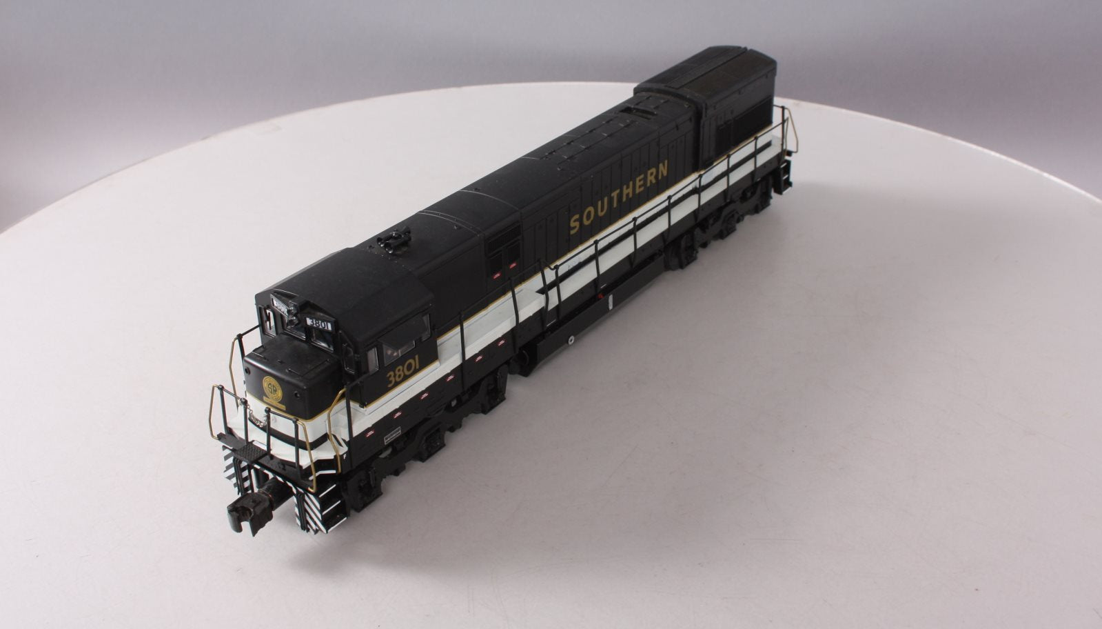 Lionel 6-38423 Southern U30C Diesel Locomotive #3801