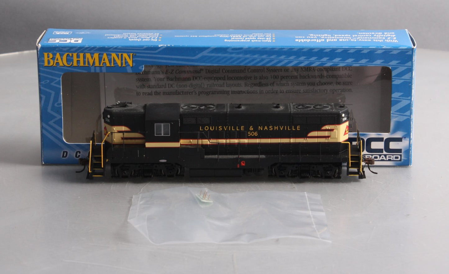 Bachmann 62806 HO Scale Louisville & Nashville GP9 Diesel Locomotive #506 w/ DCC