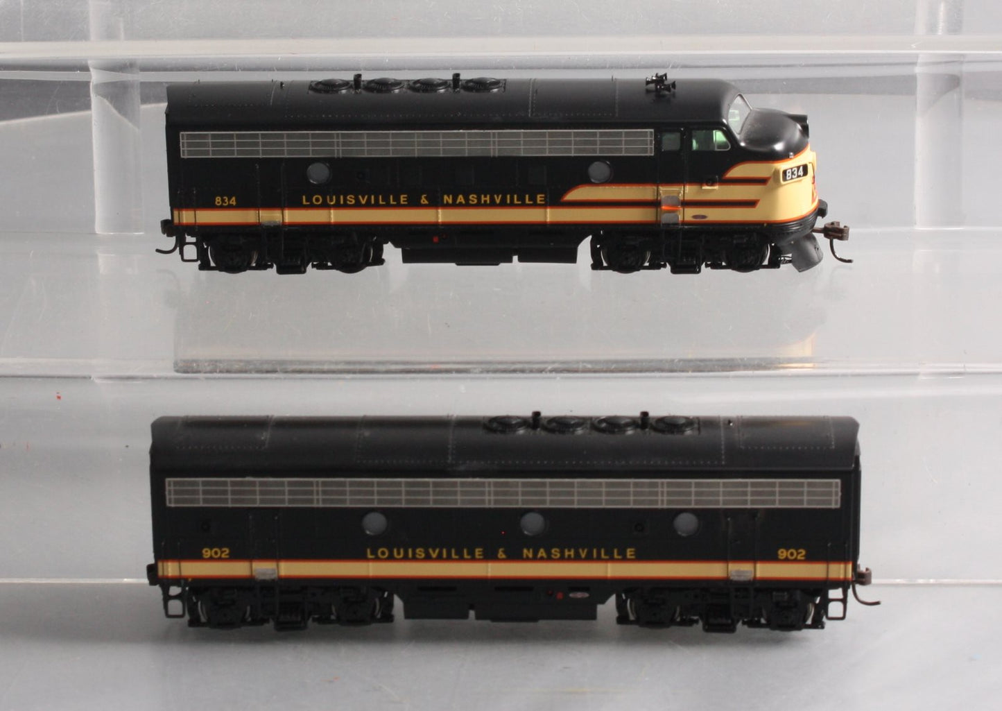 Athearn G1521 HO Scale L&N F-7 Phase 1 Diesel Locomotive AB Set LN/Box