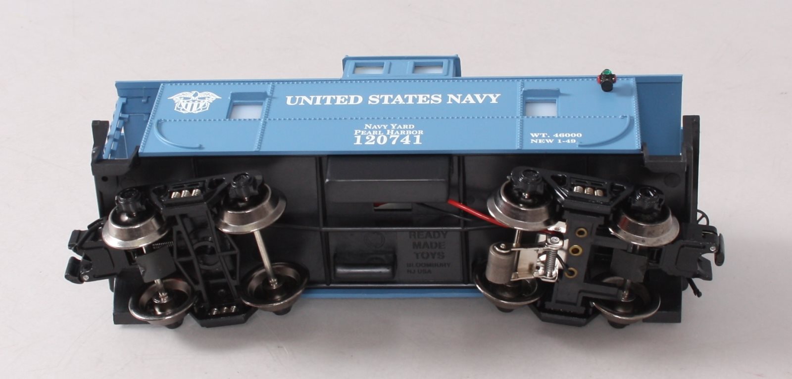 RMT CAB321 O Gauge U.S. Navy Caboose W/ Operating Marker Lights #120741