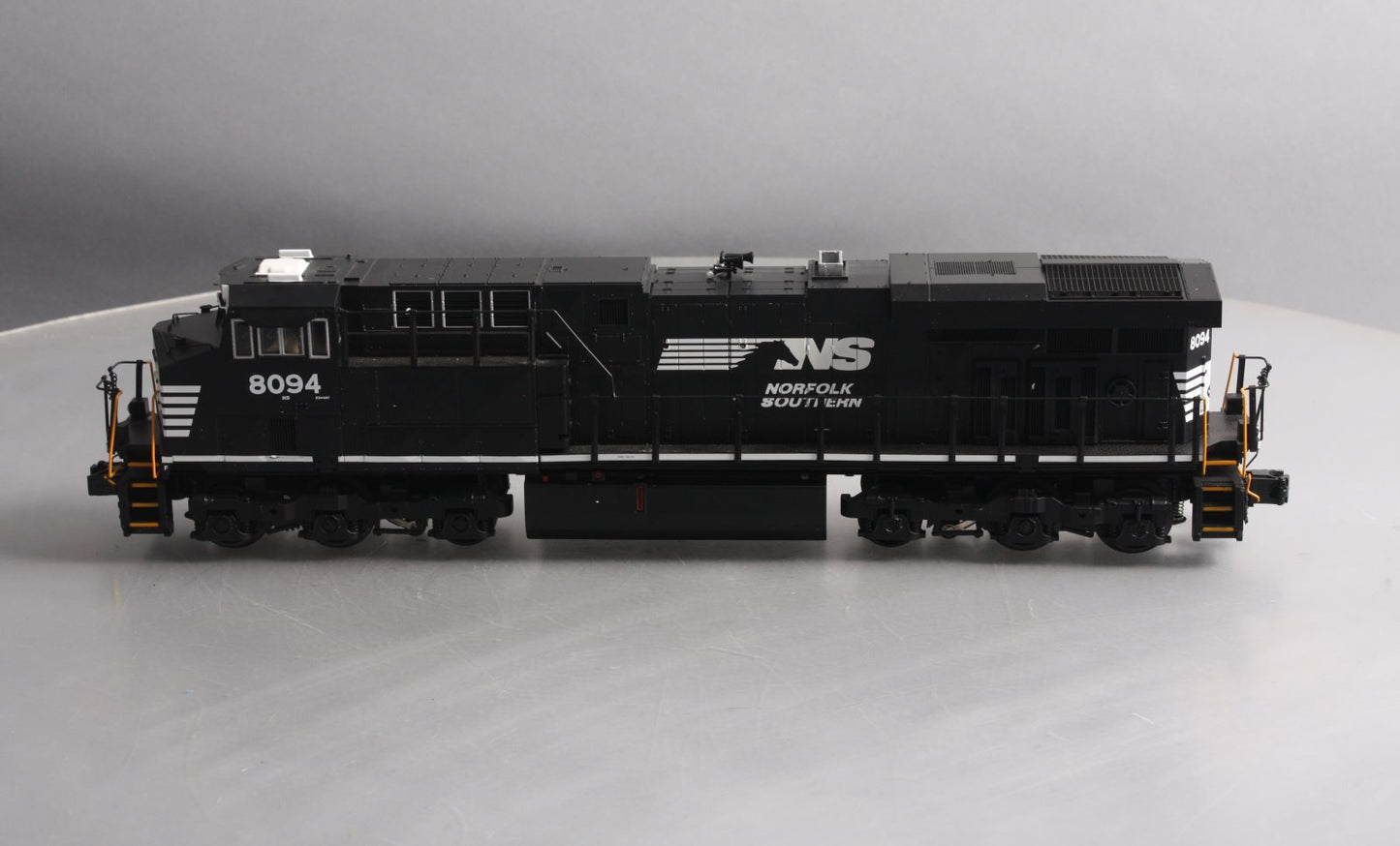 MTH 30-20309-1 O Norfolk Southern ES44AC Imperial Diesel #8094 w/PS3