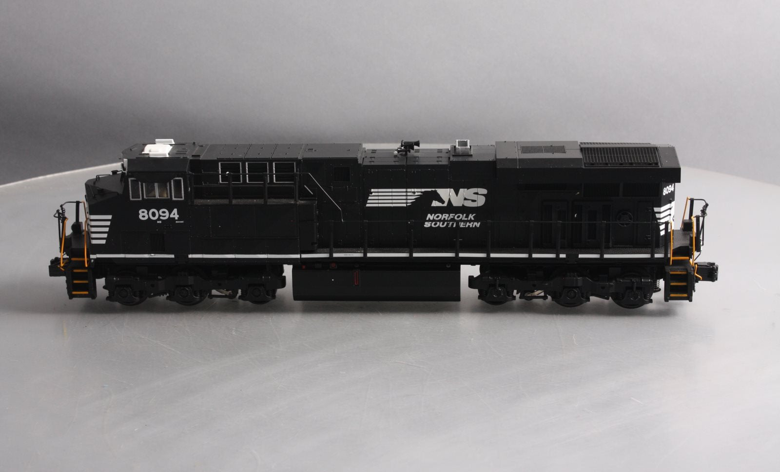 MTH 30-20309-1 O Norfolk Southern ES44AC Imperial Diesel #8094 w/PS3