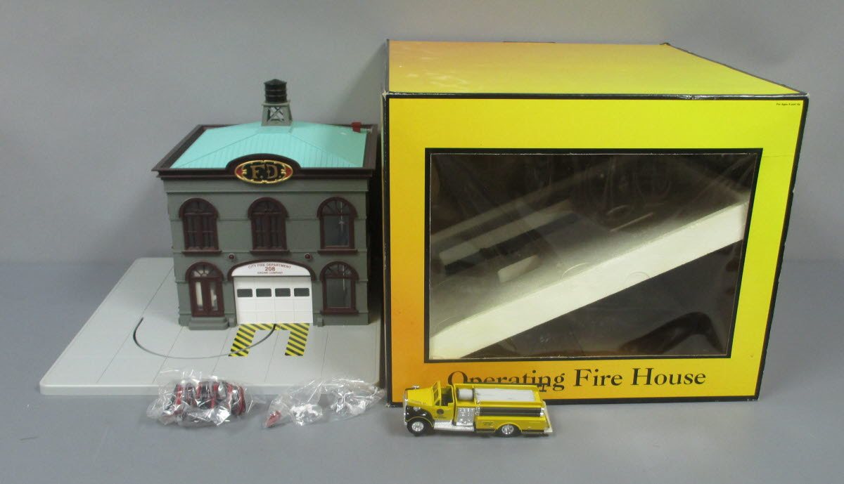 MTH 30-9112 Operating Firehouse NIB